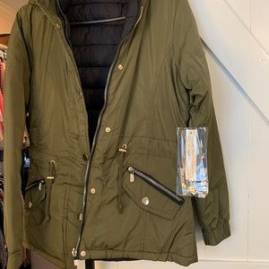Women’s reversible puff jacket